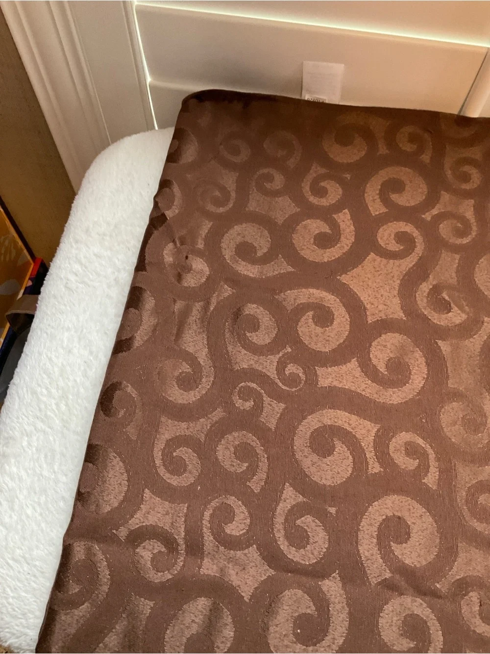 Brown Swirl Table Cloth